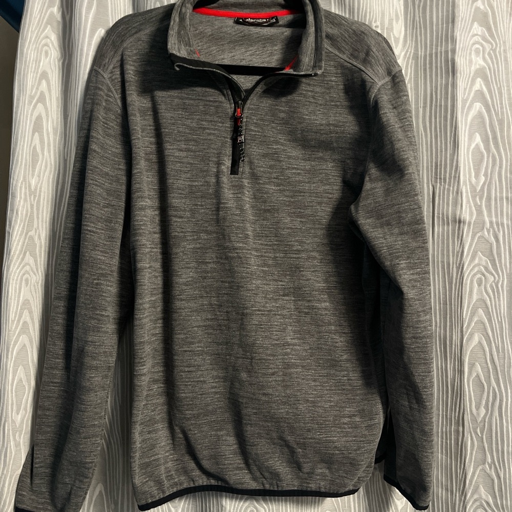 Avalanche Men's Gray Zip-Up Sweater